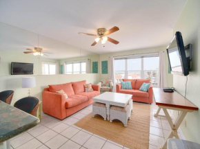 Relaxing Condo, Great Location, 3 Minute Walk To The Beach Condo